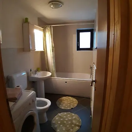 Apartman Armin *